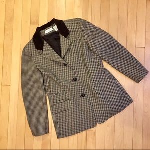 Great Tan Houndstooth Blazer!